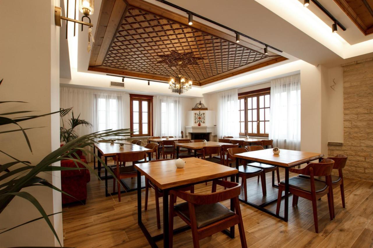 Rose Garden Hotel Gjirokastër Exteriér fotografie